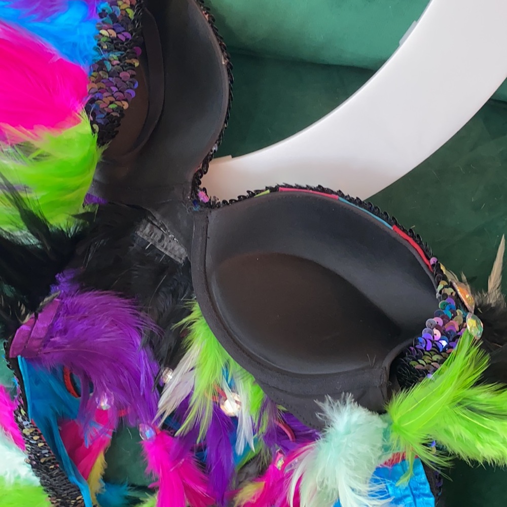 Electric Rave samba Bra feather Top - Picture 7 of 7